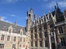 Bruges-OurLadyscathedralcourtyard6