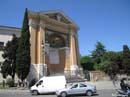 Chapel-near-San-Giovanni-2