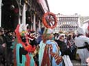 Masks-_round_dance_5