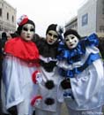 Pierrot_masks